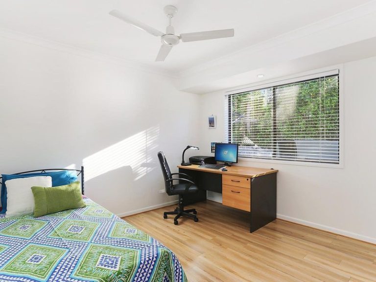20 Turnbury Street, LITTLE MOUNTAIN QLD 4551 - photo 6