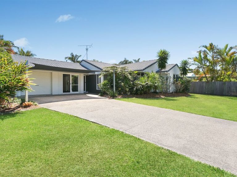24 Creekside Boulevard, CURRIMUNDI QLD 4551 - photo 5