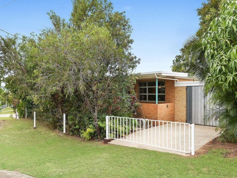 54 Willis Road, BLI BLI QLD 4560 - photo 4