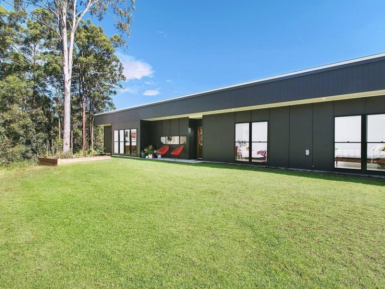 12 Raintree Close, MOOLOOLAH VALLEY QLD 4553 - photo 6
