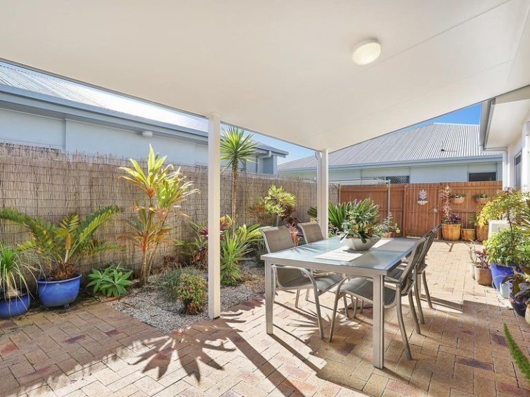 80/239 Kawana Way, PARREARRA QLD 4575 - photo 2