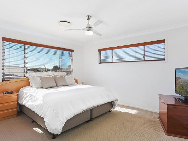 2/10 Alicia Circuit, LITTLE MOUNTAIN QLD 4551 - photo 5