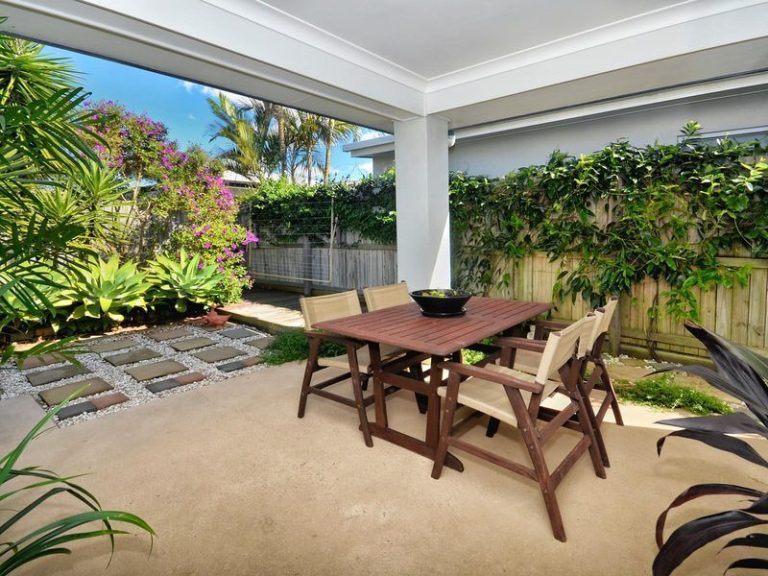 9 White Cedar Drive, MERIDAN PLAINS QLD 4551 - photo 2