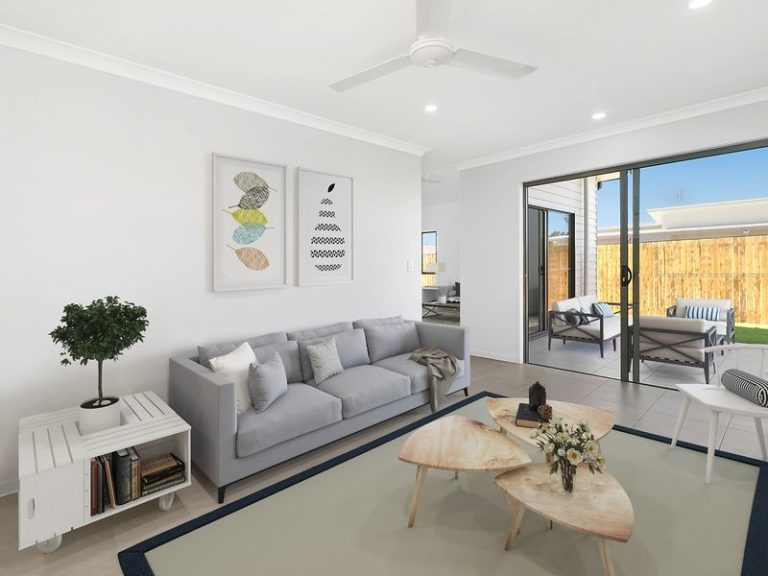 17 Turquoise Place, CALOUNDRA WEST QLD 4551 - photo 2