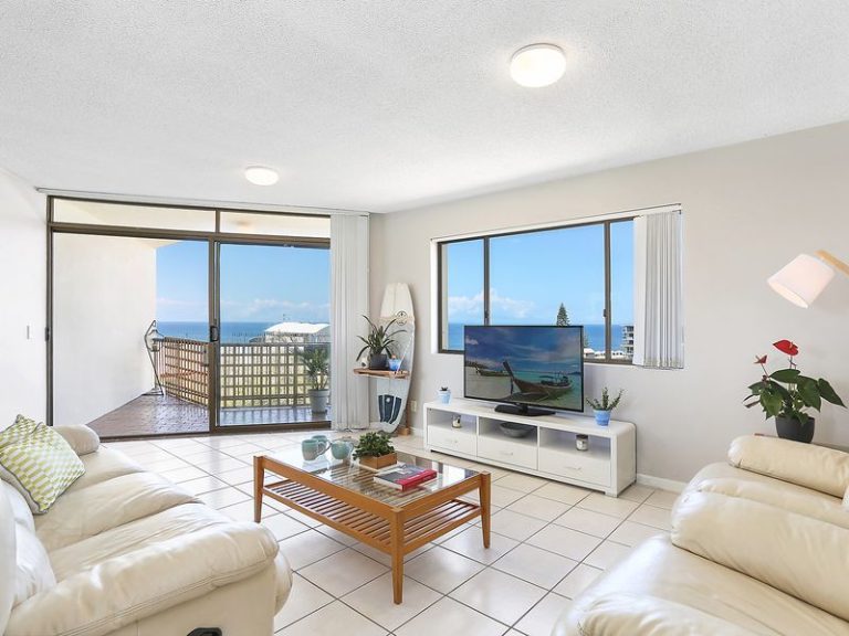 5/7 Upper Gay Terrace, KINGS BEACH QLD 4551 - photo 2