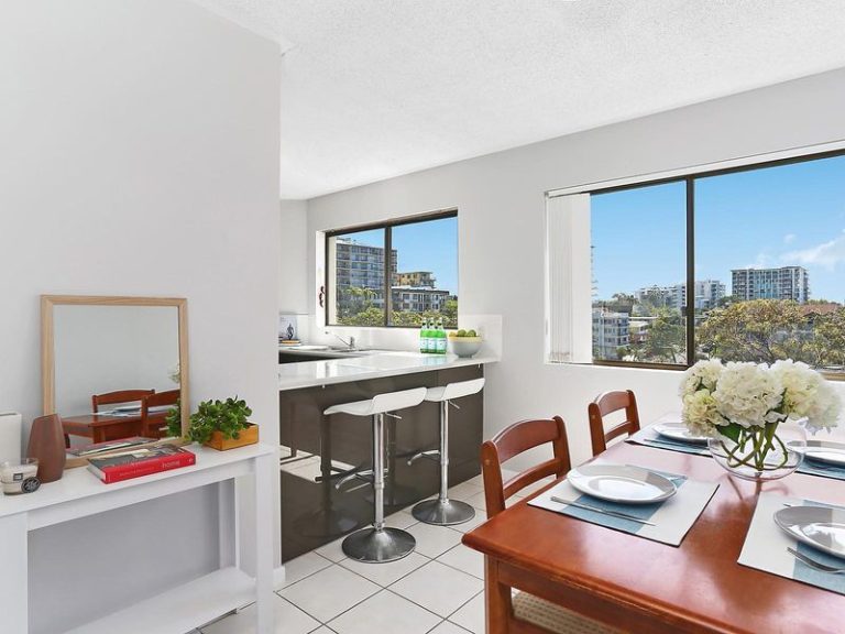5/7 Upper Gay Terrace, KINGS BEACH QLD 4551 - photo 3