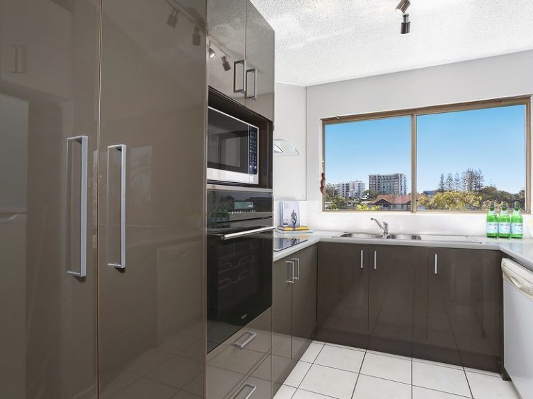 5/7 Upper Gay Terrace, KINGS BEACH QLD 4551 - photo 4