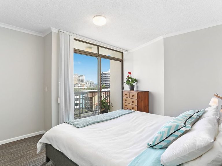 5/7 Upper Gay Terrace, KINGS BEACH QLD 4551 - photo 5