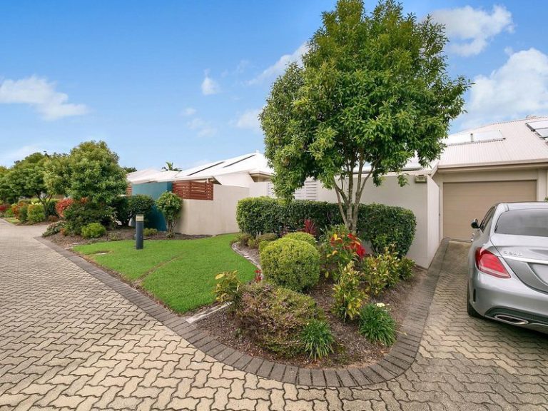 17/2 Grand Parade, PARREARRA QLD 4575 - photo 6