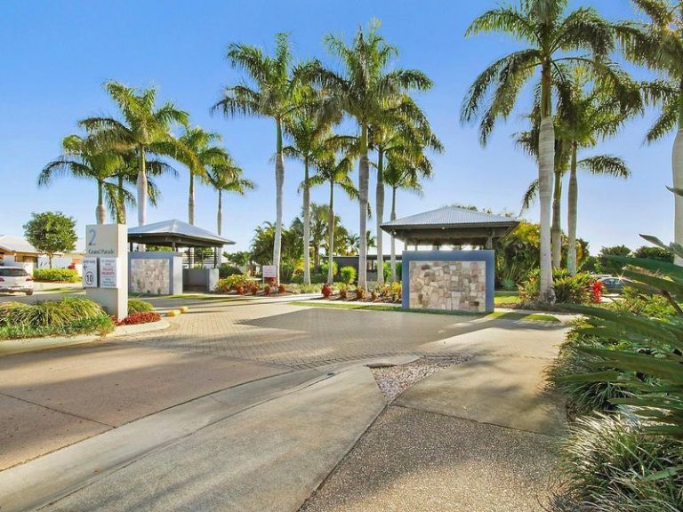 17/2 Grand Parade, PARREARRA QLD 4575 - photo 8