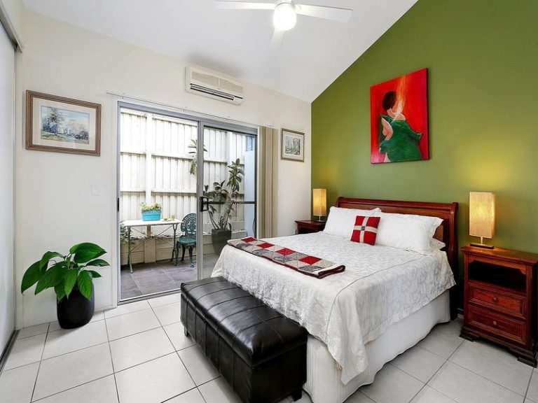 1/239 Kawana Way, PARREARRA QLD 4575 - photo 4