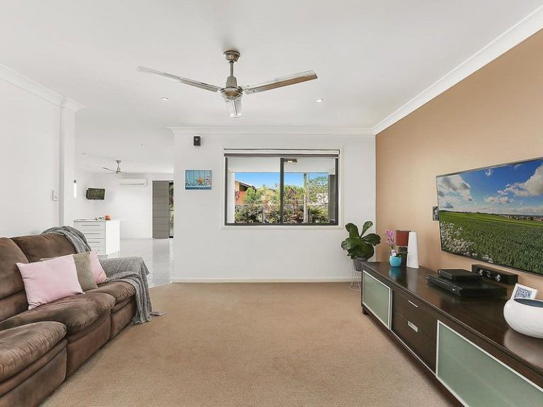 13 Quandong Street, MERIDAN PLAINS QLD 4551 - photo 6