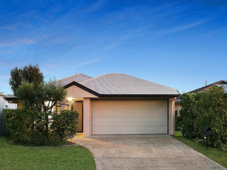 Sold - 24 Huntley Place - New Property in CALOUNDRA WEST - Real Estate by Jodie Hedley-Ward