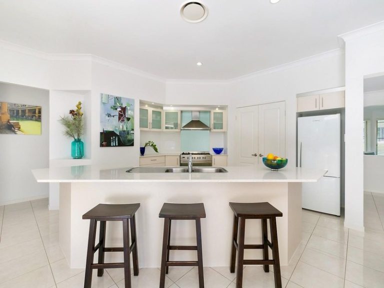 11 Bolwarra Place, MERIDAN PLAINS QLD 4551 - photo 3