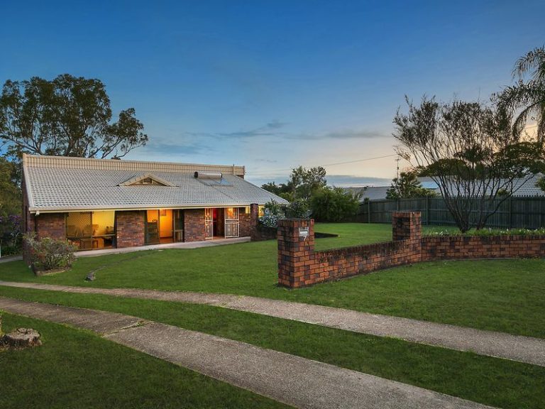 7 Kentucky Court, LITTLE MOUNTAIN QLD 4551 - McGrath Coast & Hinterland
