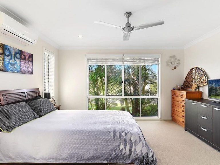 49 Alicia Circuit, LITTLE MOUNTAIN QLD 4551 - photo 3