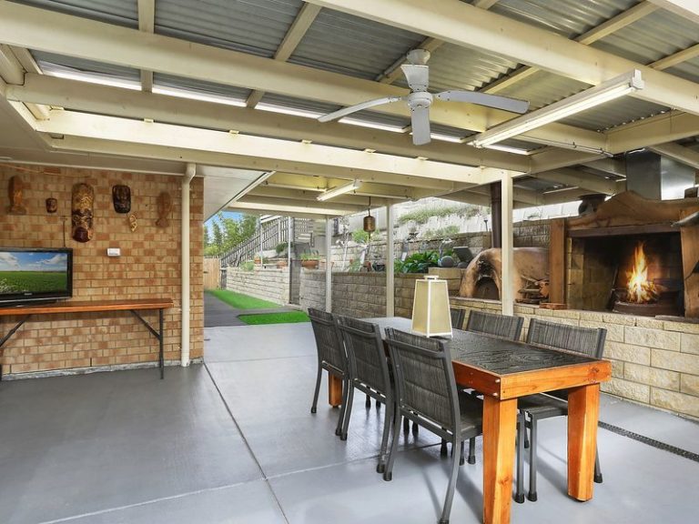 12 Mark Road West, LITTLE MOUNTAIN QLD 4551 - photo 3