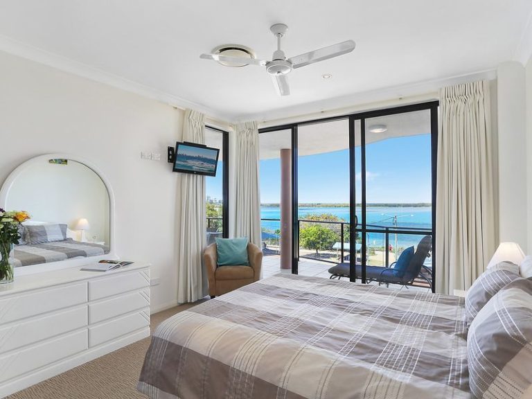 4/40 Esplanade, GOLDEN BEACH QLD 4551 - photo 5