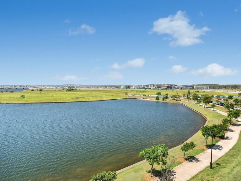 338/21 Innovation Parkway, BIRTINYA QLD 4575 - photo 6