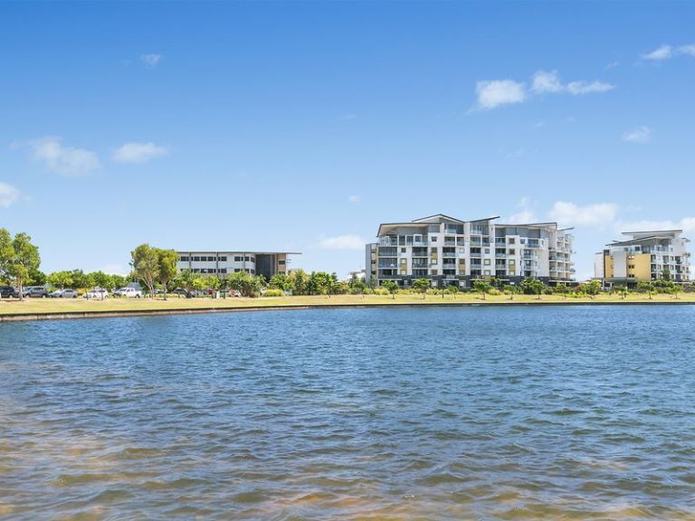 338/21 Innovation Parkway, BIRTINYA QLD 4575 - photo 10