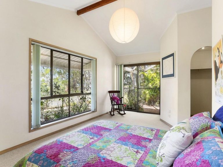 3 Sunset Drive, LITTLE MOUNTAIN QLD 4551 - photo 3