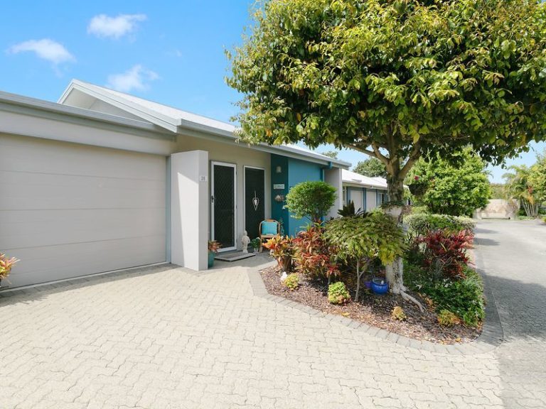 30/2 Grand Parade, PARREARRA QLD 4575 - photo 6
