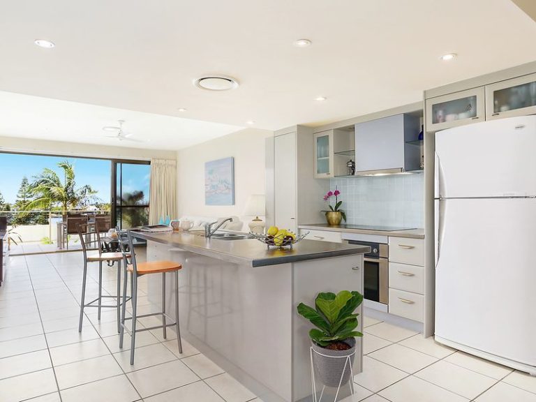 34/1 Grenada Way, PARREARRA QLD 4575 - photo 5