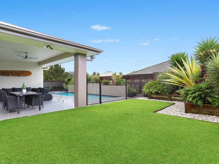 44 Kurrajong Crescent, MERIDAN PLAINS QLD 4551 - photo 2