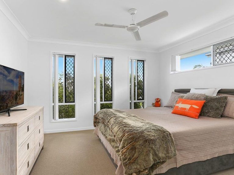 23 Riverstone Crescent, LITTLE MOUNTAIN QLD 4551 - photo 5