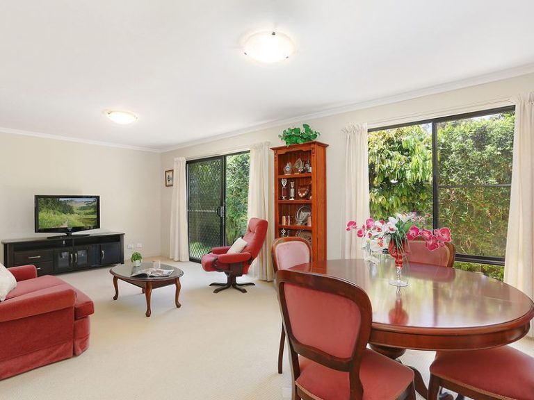 2 Whiteash Place, CURRIMUNDI
