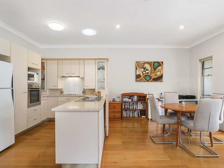 149/2 Grand Parade, PARREARRA QLD 4575 - photo 3