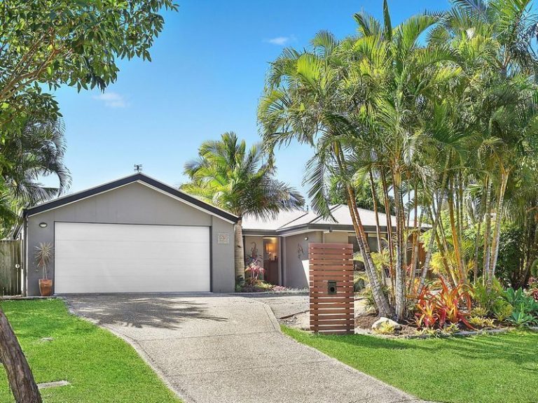 23 Bellevue Drive, LITTLE MOUNTAIN QLD 4551 - photo 12