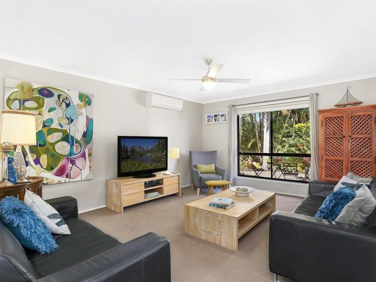 23 Bellevue Drive, LITTLE MOUNTAIN QLD 4551 - photo 5