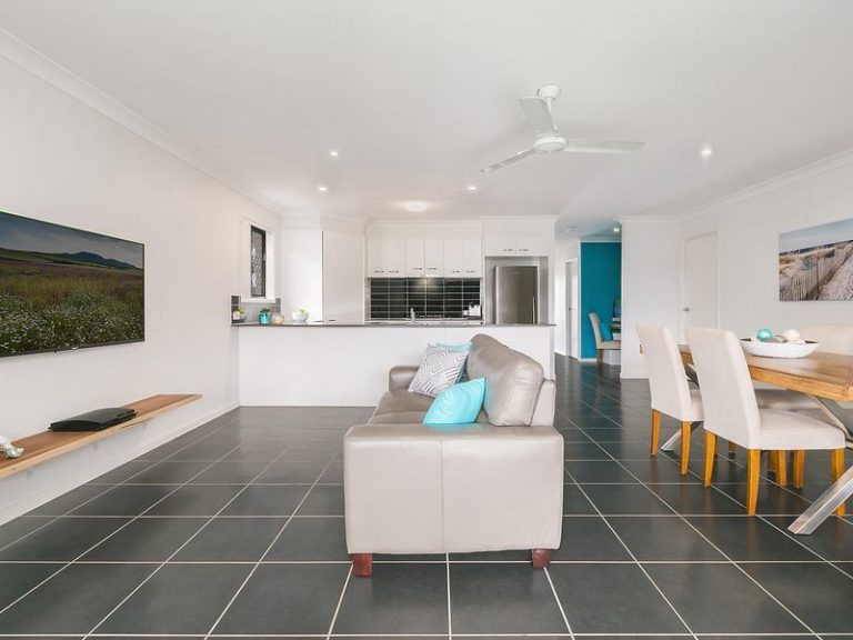 47 Ruby Crescent, MERIDAN PLAINS QLD 4551 - photo 3