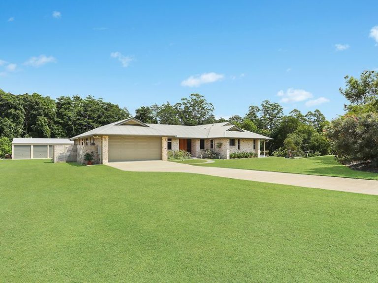16 Wintergreen Way, PEACHESTER QLD 4519 - photo 2