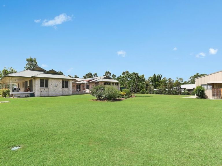 16 Wintergreen Way, PEACHESTER QLD 4519 - photo 9