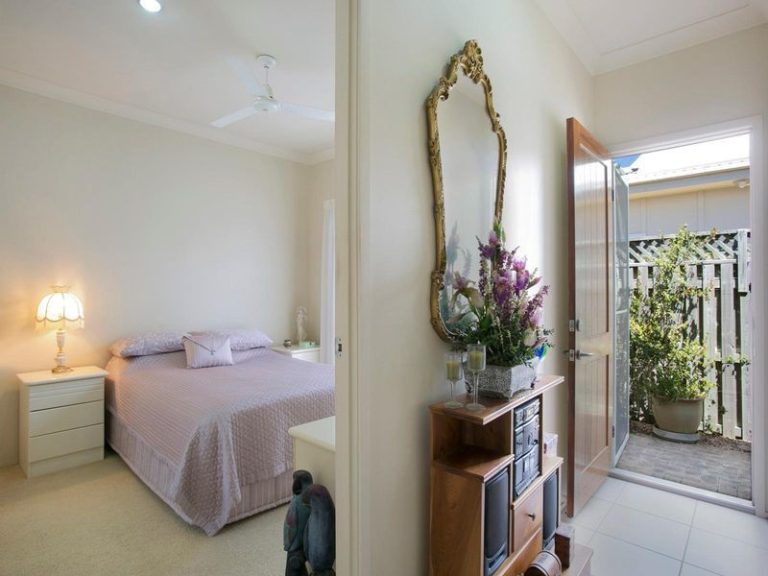 155/2 Grand Parade, PARREARRA QLD 4575 - photo 5