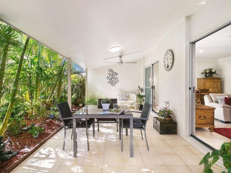31/2 Grand Parade, KAWANA ISLAND QLD 4575 - photo 2