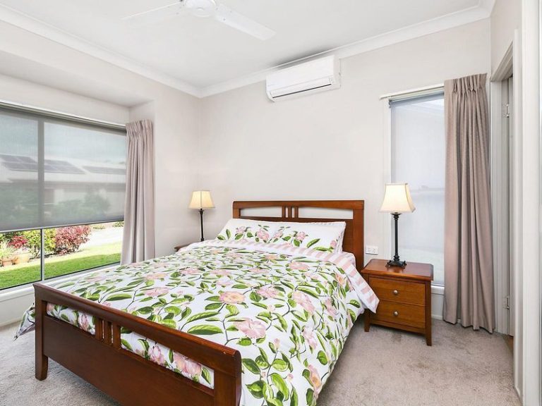 31/2 Grand Parade, KAWANA ISLAND QLD 4575 - photo 10