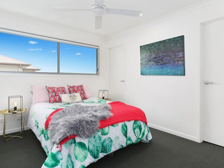 2/27 Ochre Crescent, Caloundra West QLD 4551 - photo 4