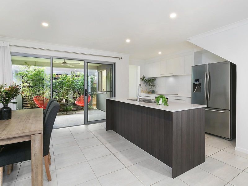 2/27 Ochre Crescent, Caloundra West QLD 4551 - McGrath Coast & Hinterland