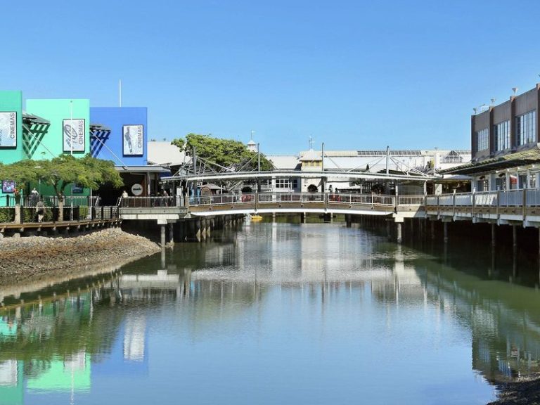 7 Hilliards Lane, MAROOCHYDORE QLD 4558 - photo 8