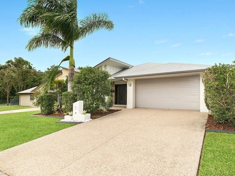 8 Tulipwood Court, MERIDAN PLAINS QLD 4551 - photo 2