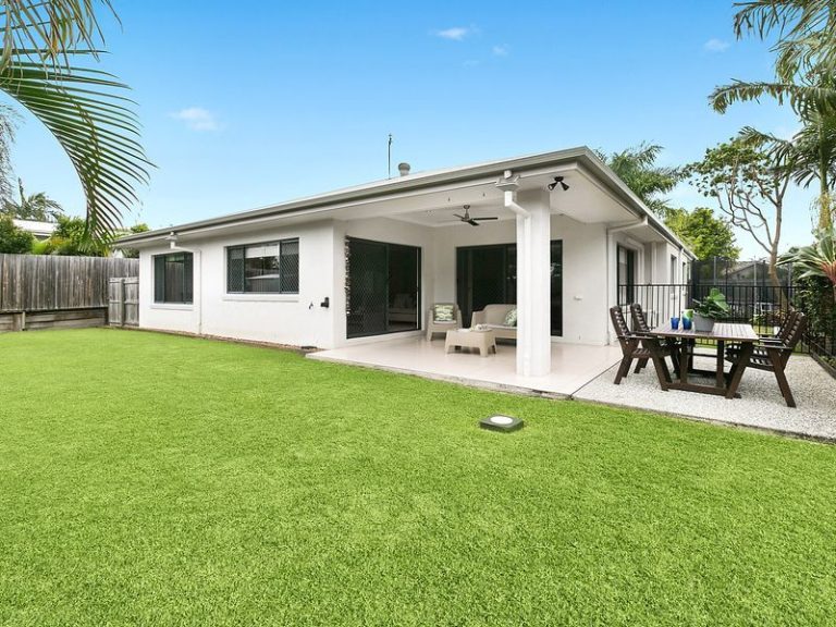 8 Tulipwood Court, MERIDAN PLAINS QLD 4551 - photo 6