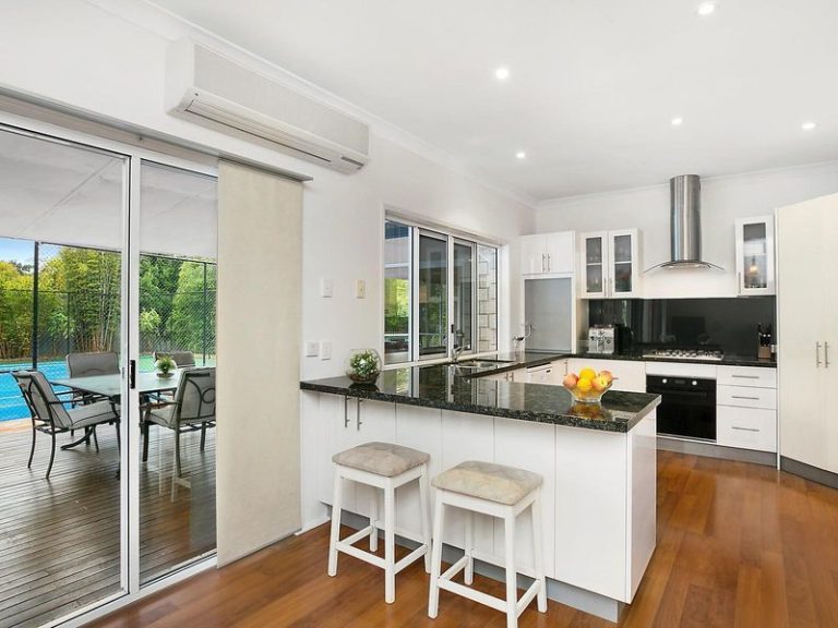 64 Koala Court, LITTLE MOUNTAIN QLD 4551 - photo 2