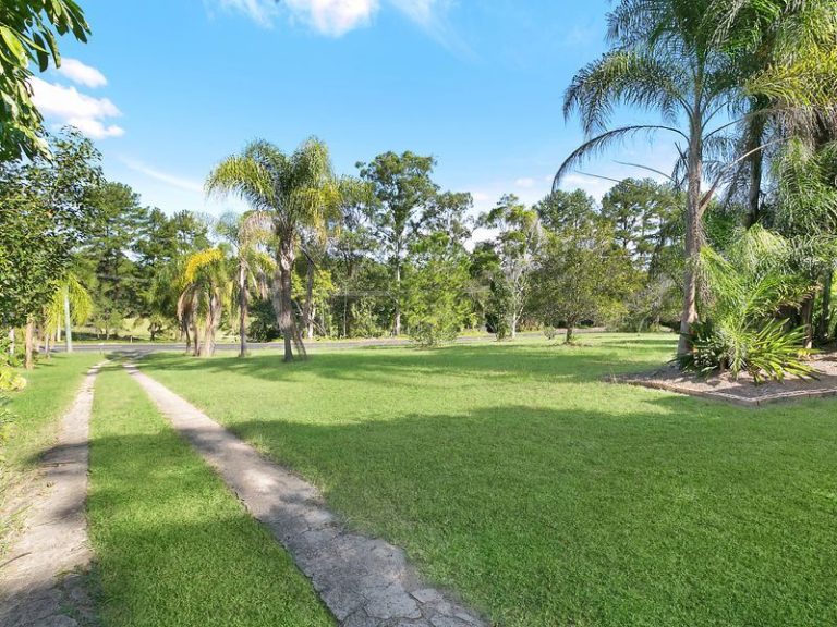 440 Glenview Road, GLENVIEW QLD 4553 - photo 5