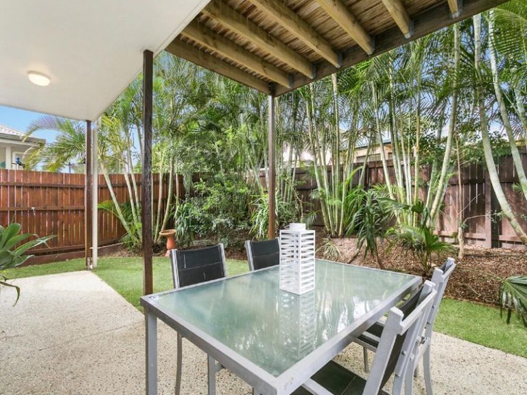 16 Scribbly Gum Drive, MERIDAN PLAINS QLD 4551 - photo 2