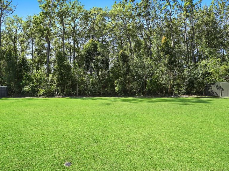 26 Palmview Forest Drive, PALMVIEW QLD 4553 - photo 9