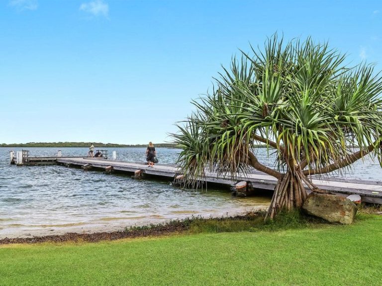 2/5 Caldwell Street, GOLDEN BEACH QLD 4551 - photo 6