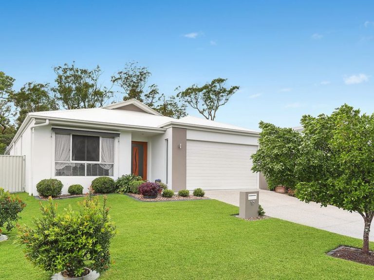 17 Riverstone Crescent, LITTLE MOUNTAIN QLD 4551 - McGrath Coast & Hinterland